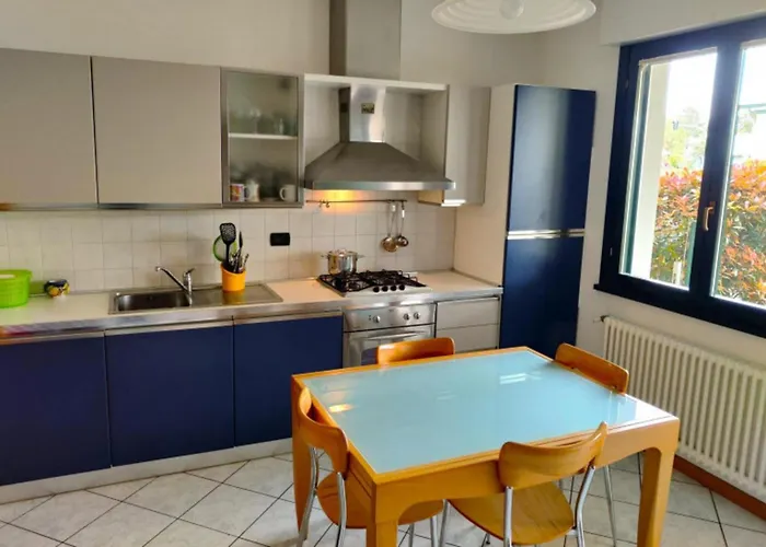 Bright Apartment 300 Mt From The Beach - Beahost